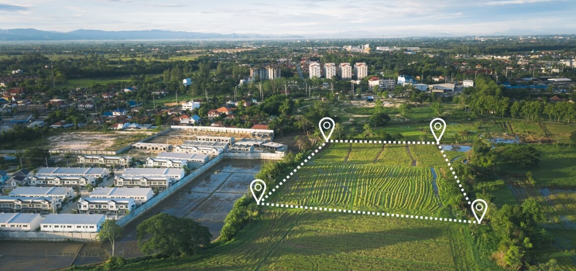 A view of a large available lot